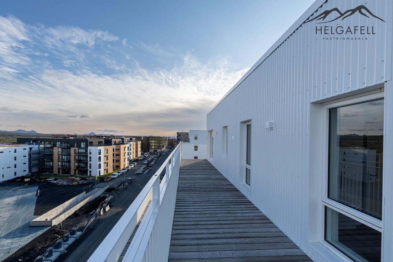 Áshamar 7, 221 Hafnarfjörður