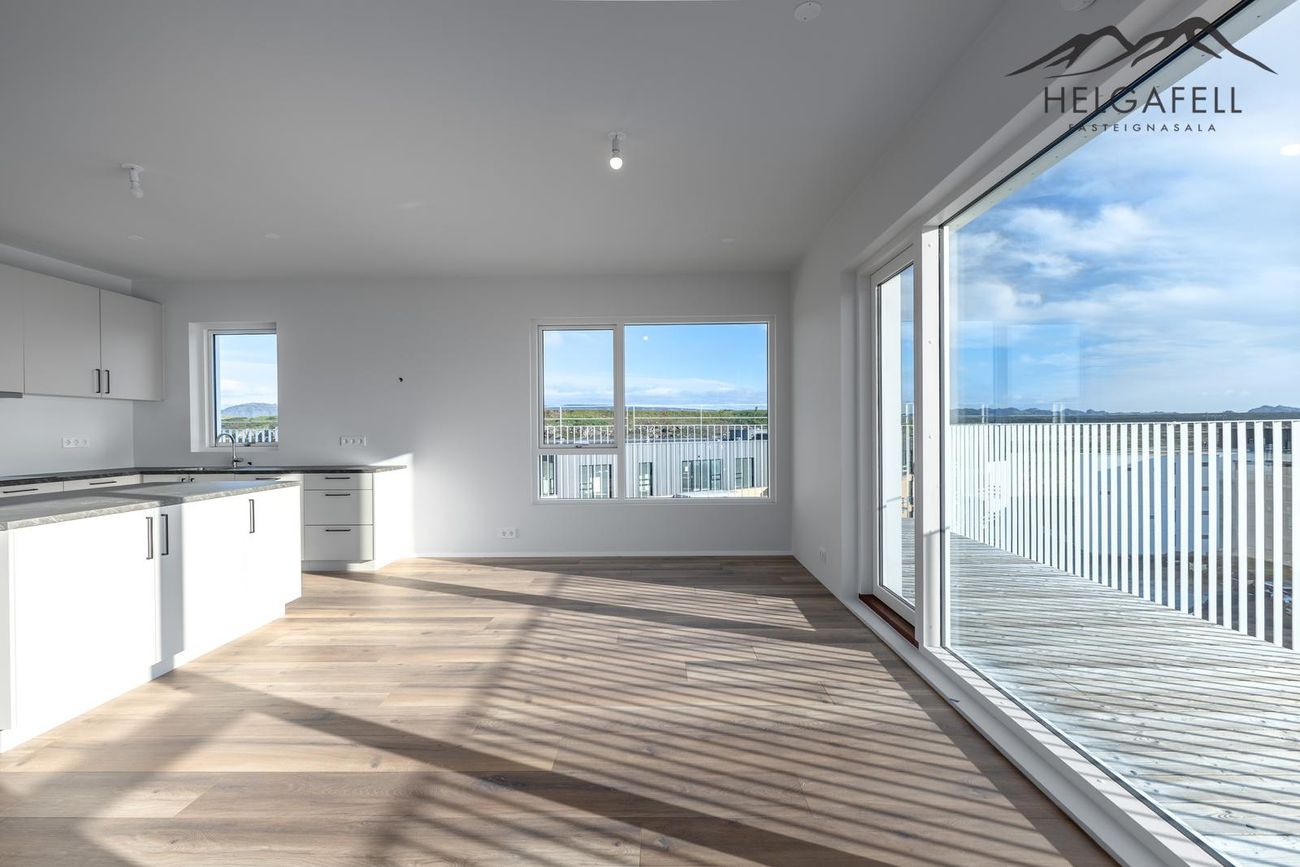 Áshamar 7, 221 Hafnarfjörður