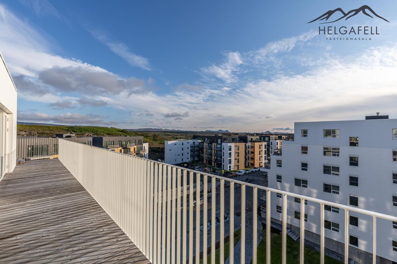 Áshamar 7, 221 Hafnarfjörður