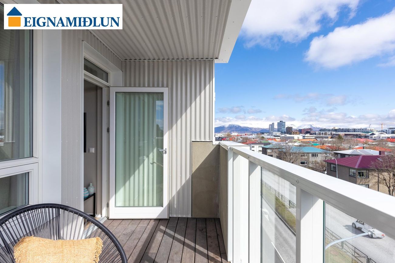Snorrabraut 62, 105 Reykjavík