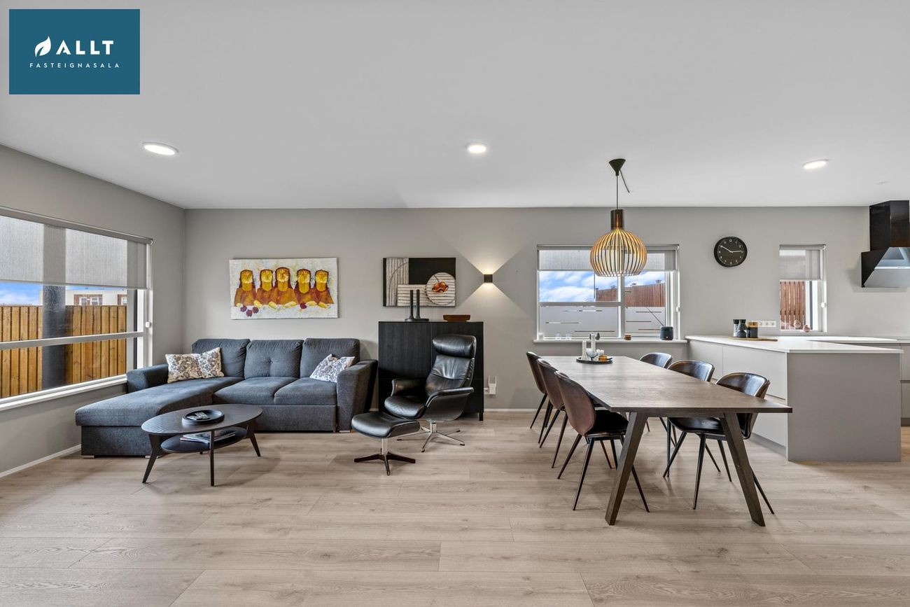 Reynidalur 1, 260 Reykjanesbær