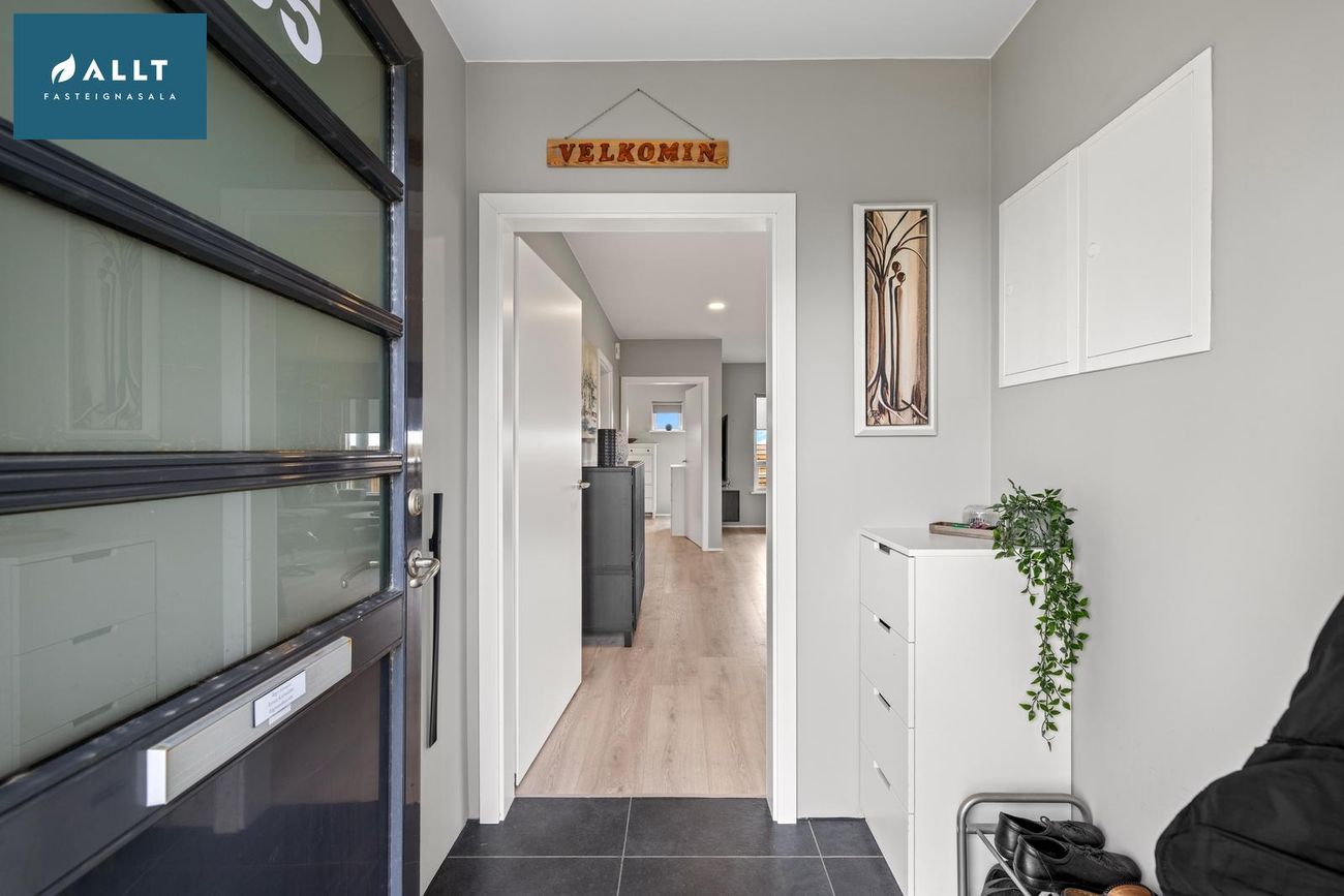Reynidalur 1, 260 Reykjanesbær