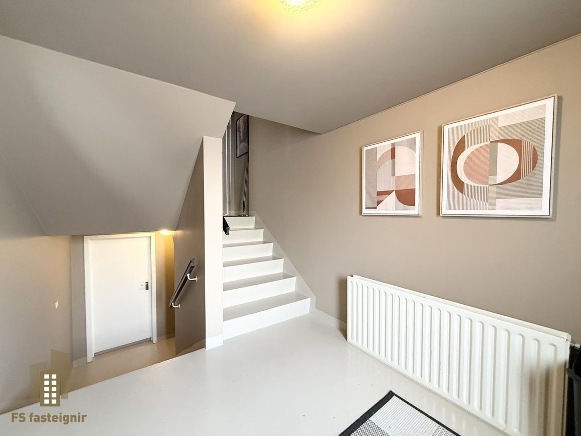 Álfabyggð 24, 600 Akureyri