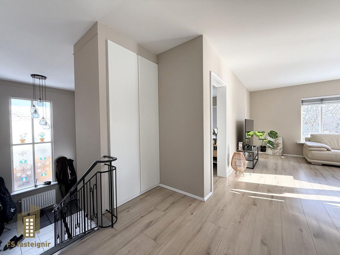 Álfabyggð 24, 600 Akureyri