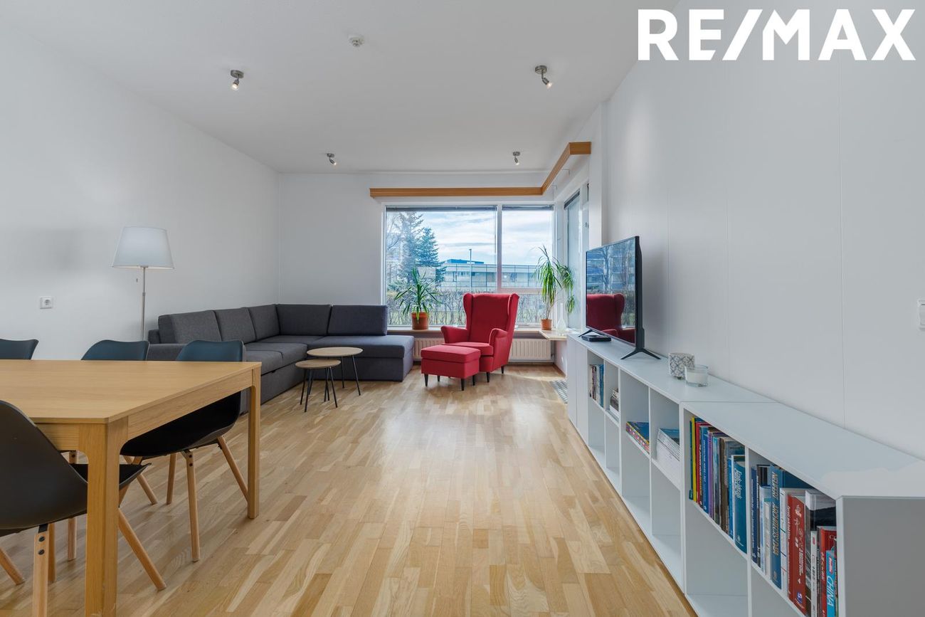 Sléttuvegur 17, 103 Reykjavík