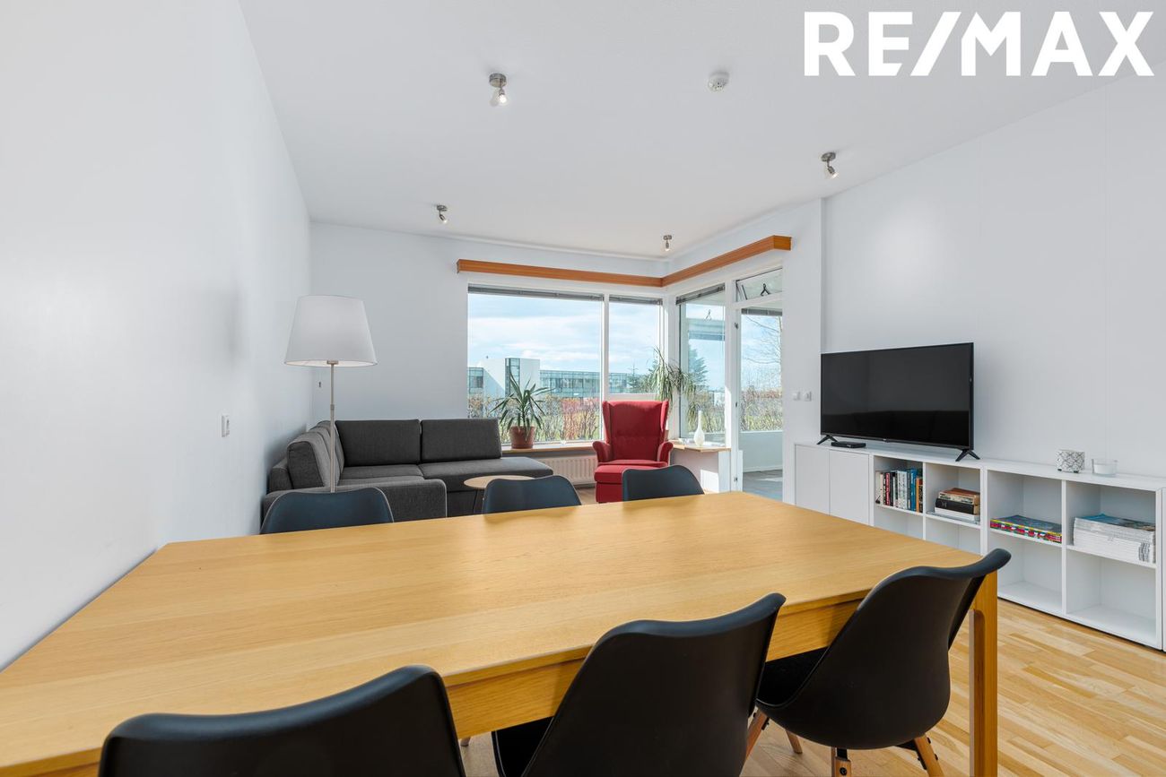 Sléttuvegur 17, 103 Reykjavík