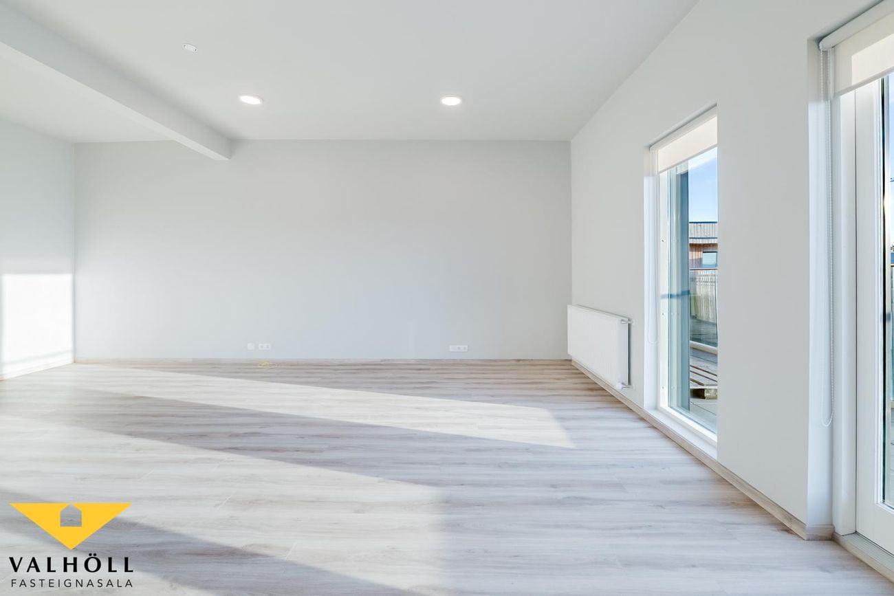 Brautarholt 20, 105 Reykjavík