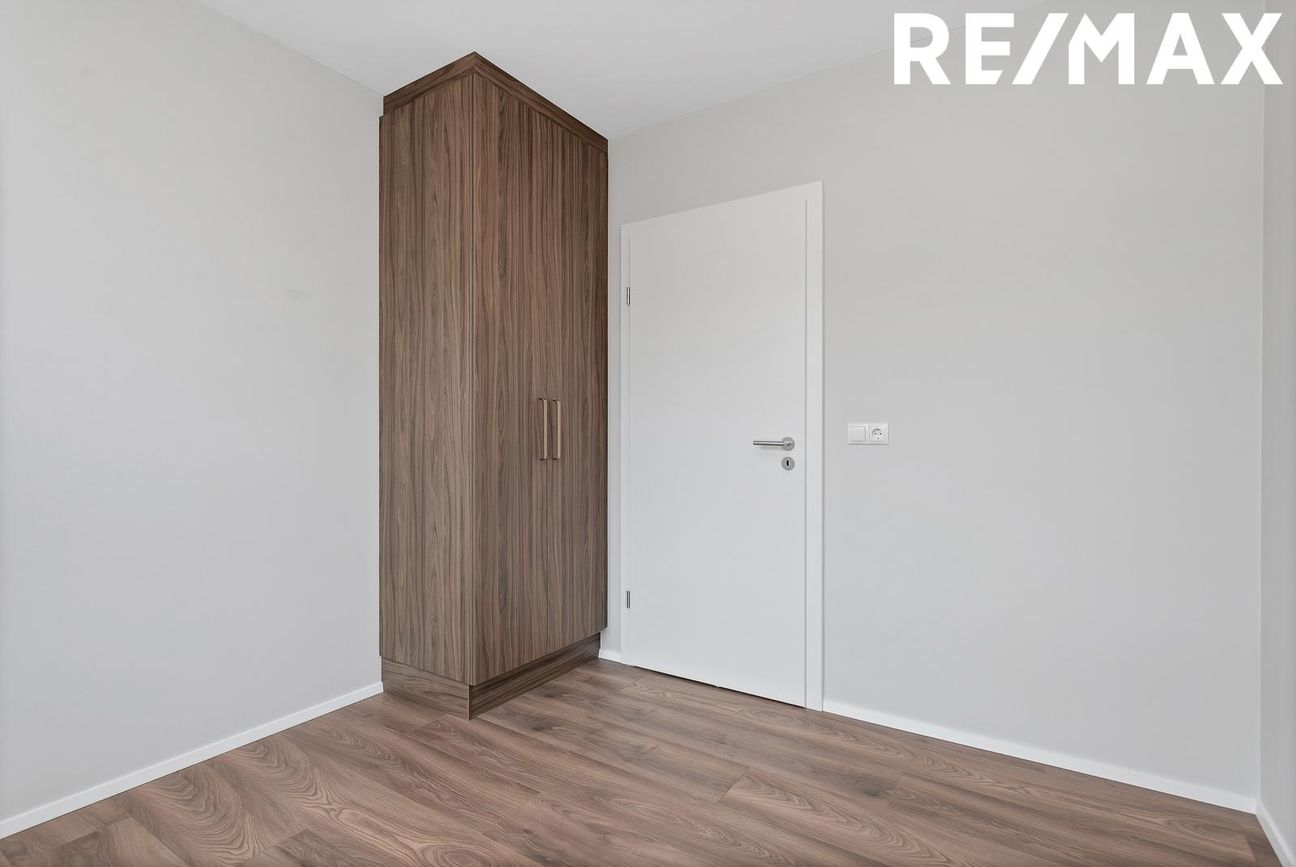 Hringhamar 9, 221 Hafnarfjörður