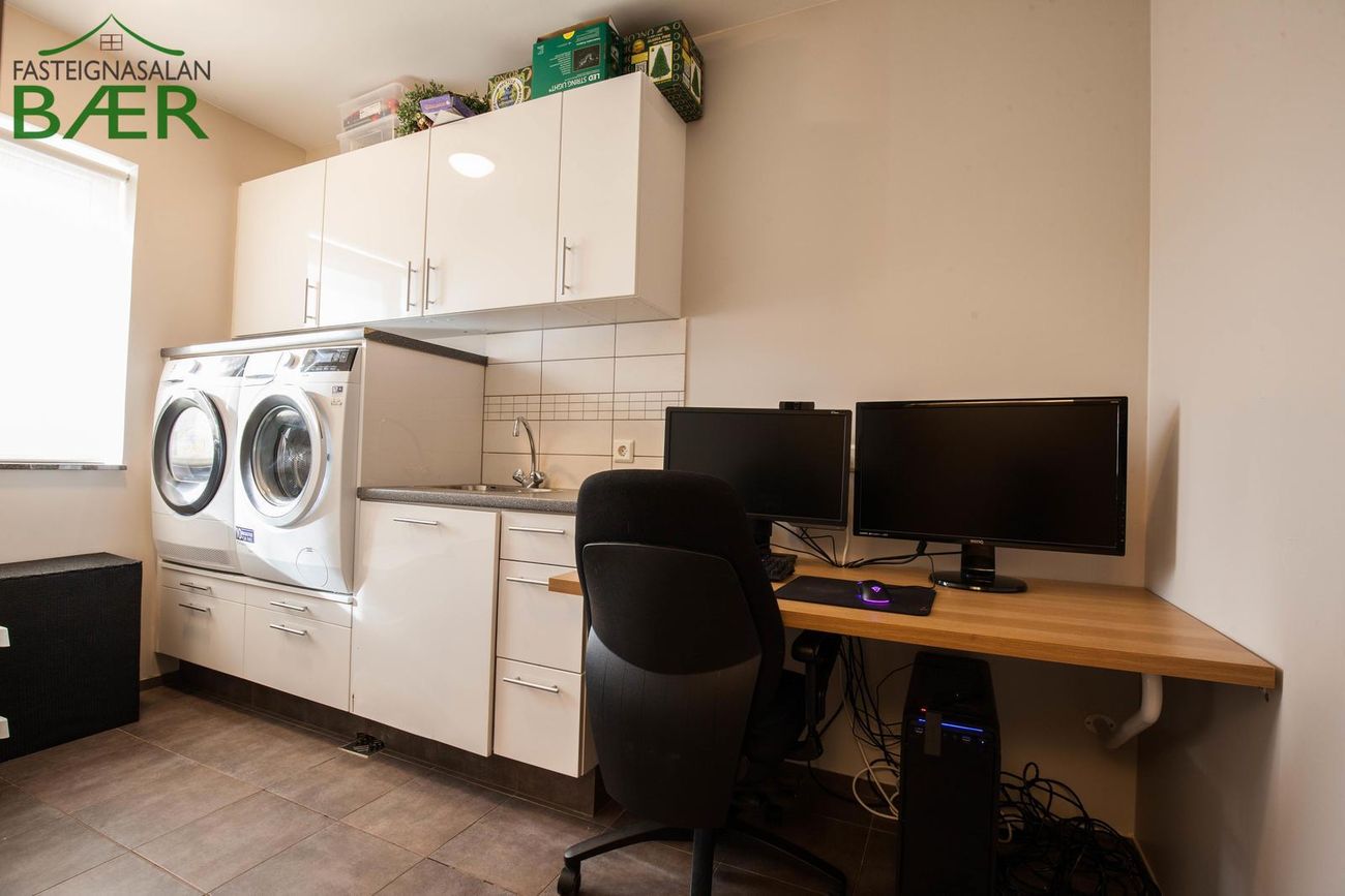 Engjadalur 4, 260 Reykjanesbær