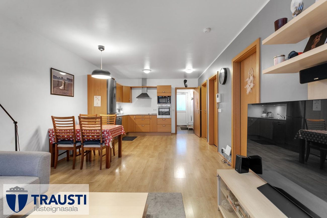 Flatahraun 1, 220 Hafnarfjörður