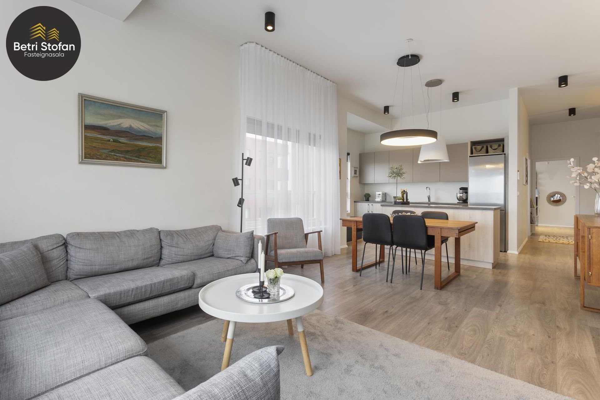 Smyrilshlíð 2, 102 Reykjavík