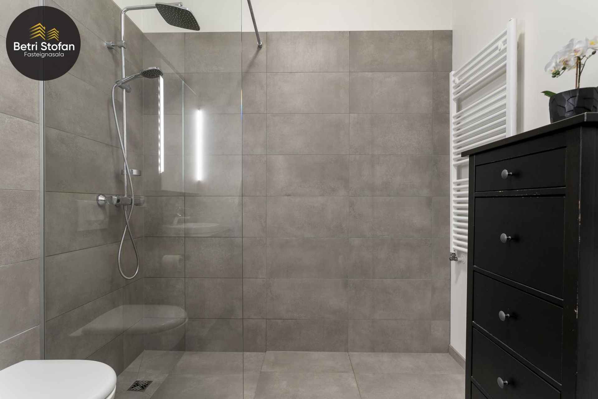 Smyrilshlíð 2, 102 Reykjavík