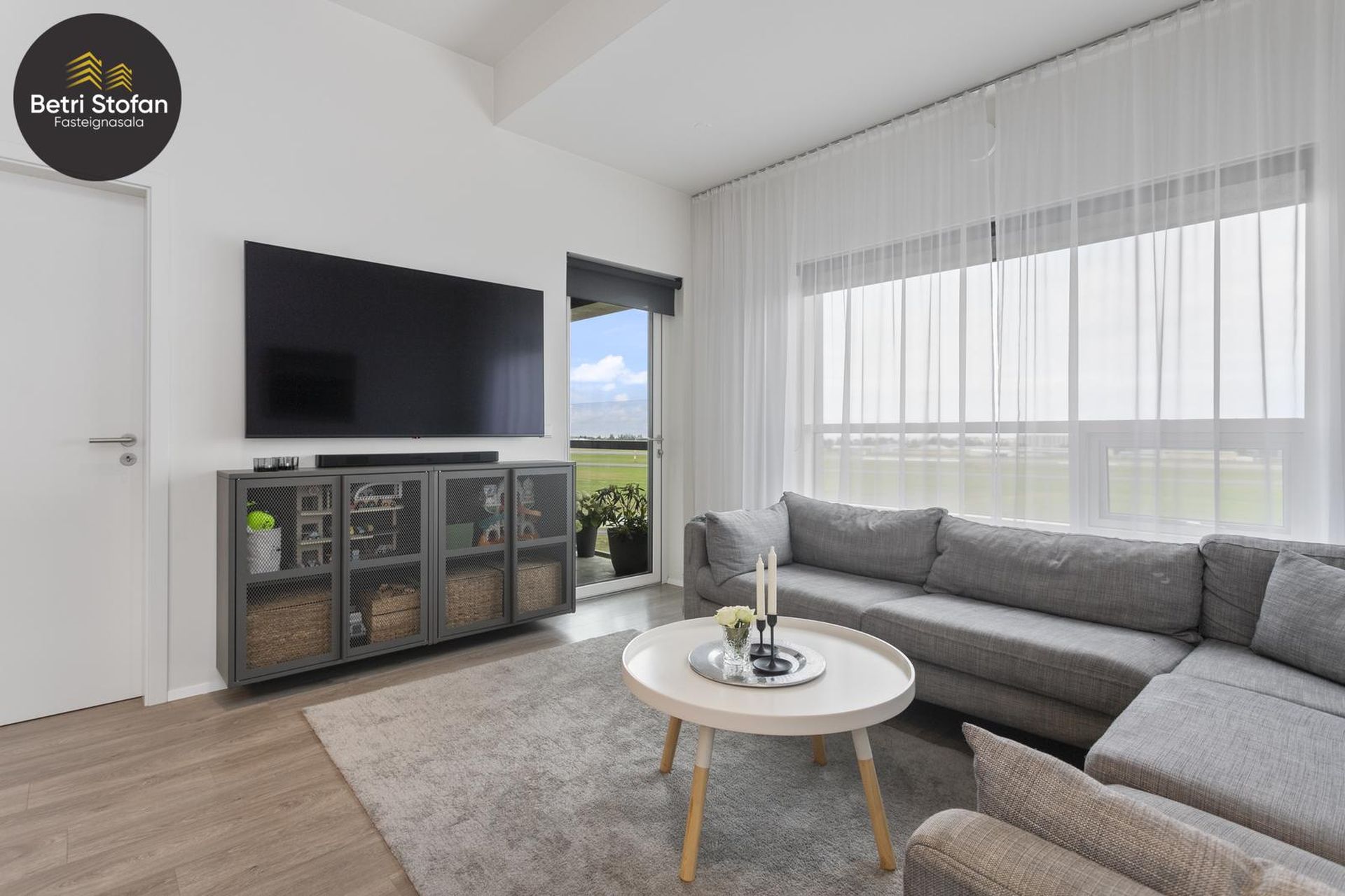 Smyrilshlíð 2, 102 Reykjavík