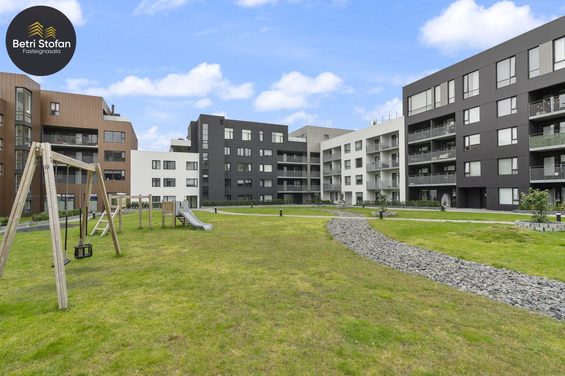 Smyrilshlíð 2, 102 Reykjavík