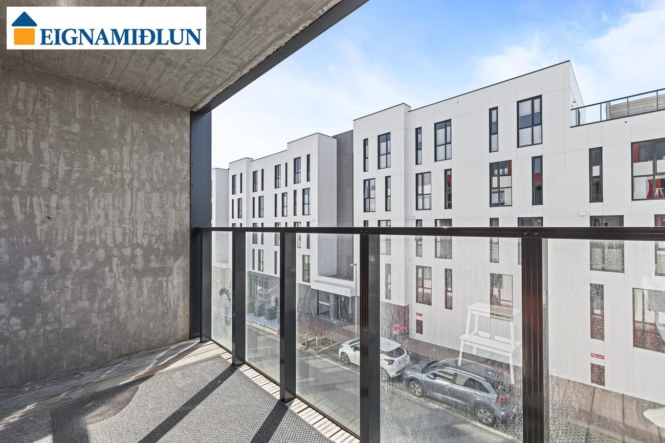 Dugguvogur 13, 104 Reykjavík