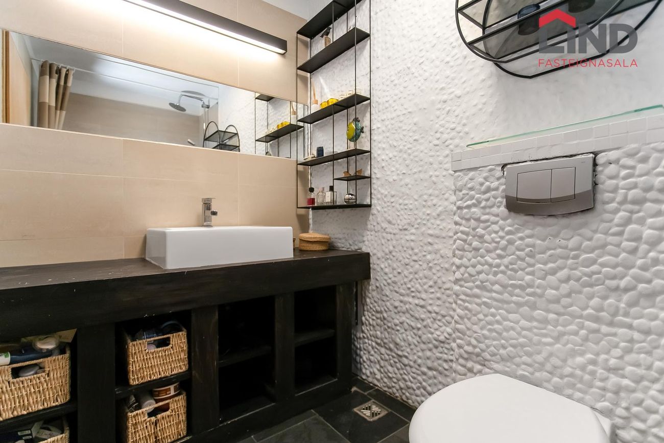 Naustabryggja 12, 110 Reykjavík