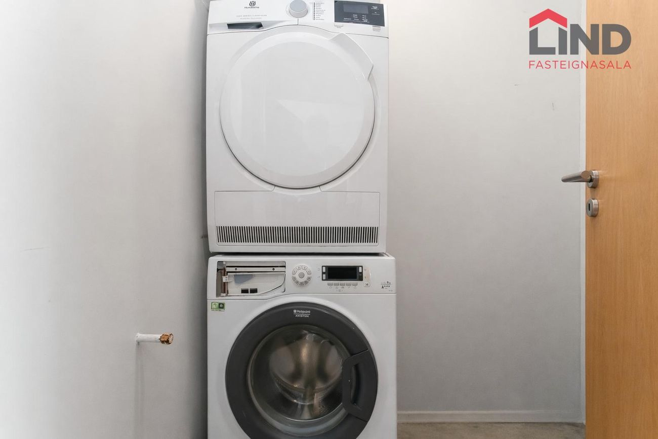 Naustabryggja 12, 110 Reykjavík