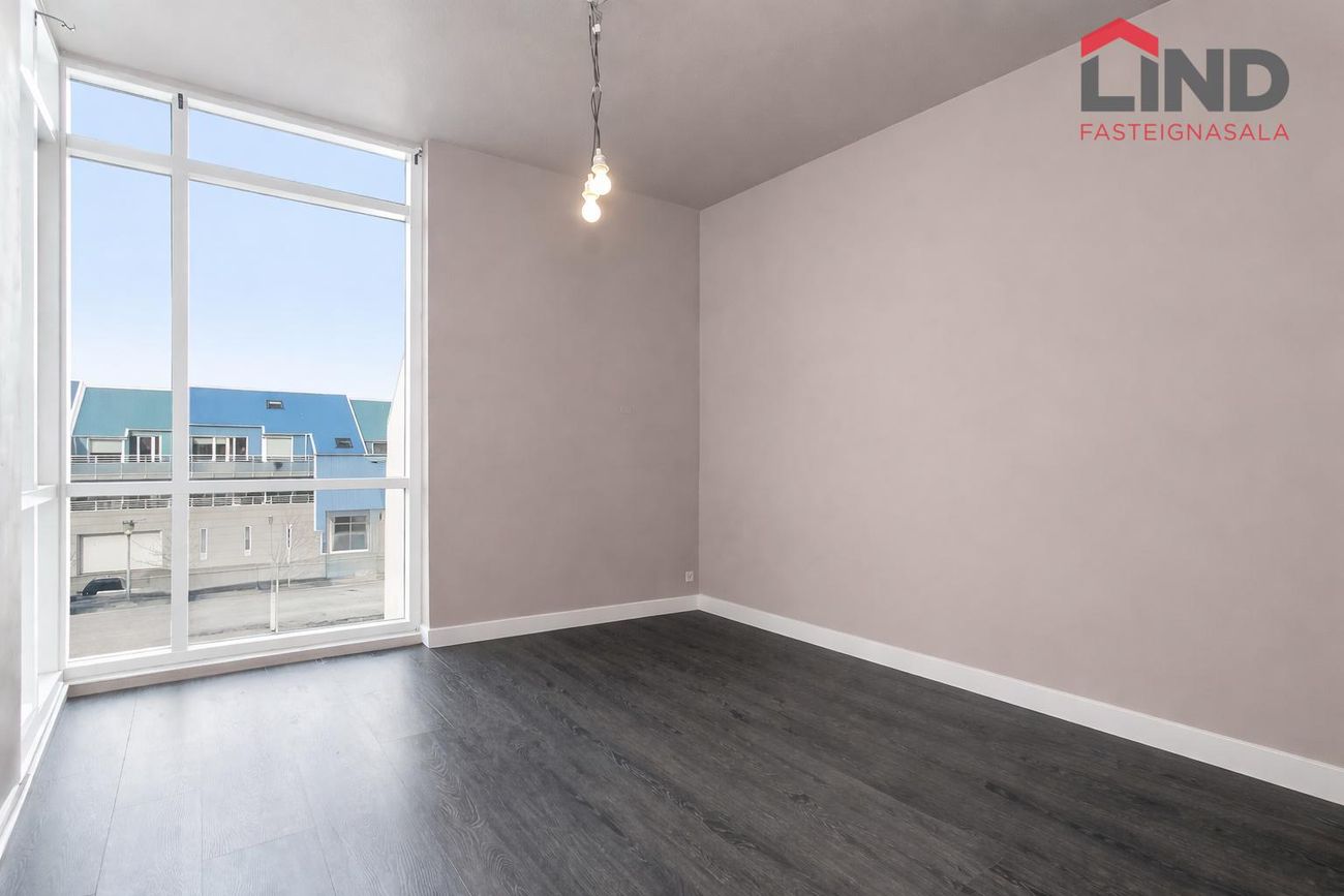 Naustabryggja 12, 110 Reykjavík