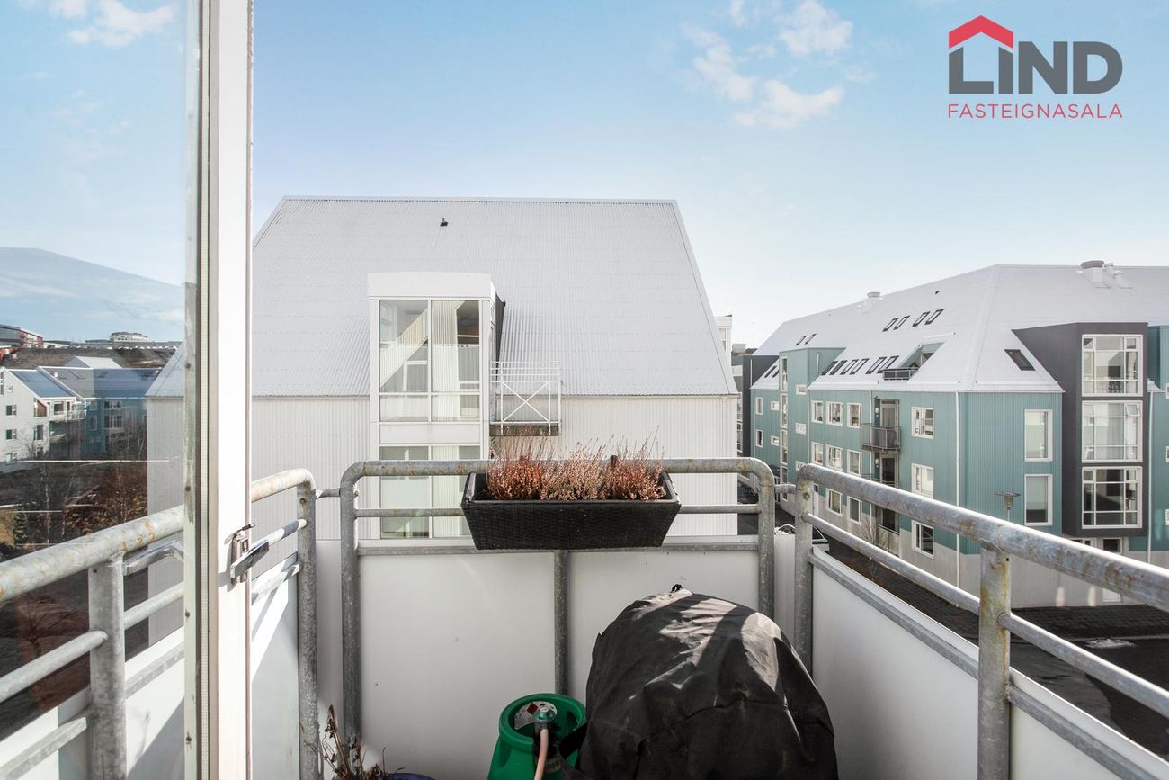 Naustabryggja 12, 110 Reykjavík