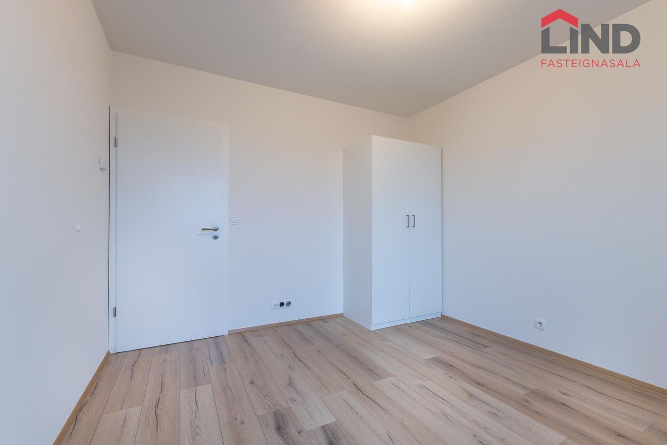 Tjarnabraut 14, 260 Reykjanesbær