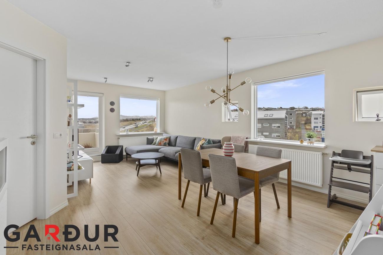Veghús 31, 112 Reykjavík