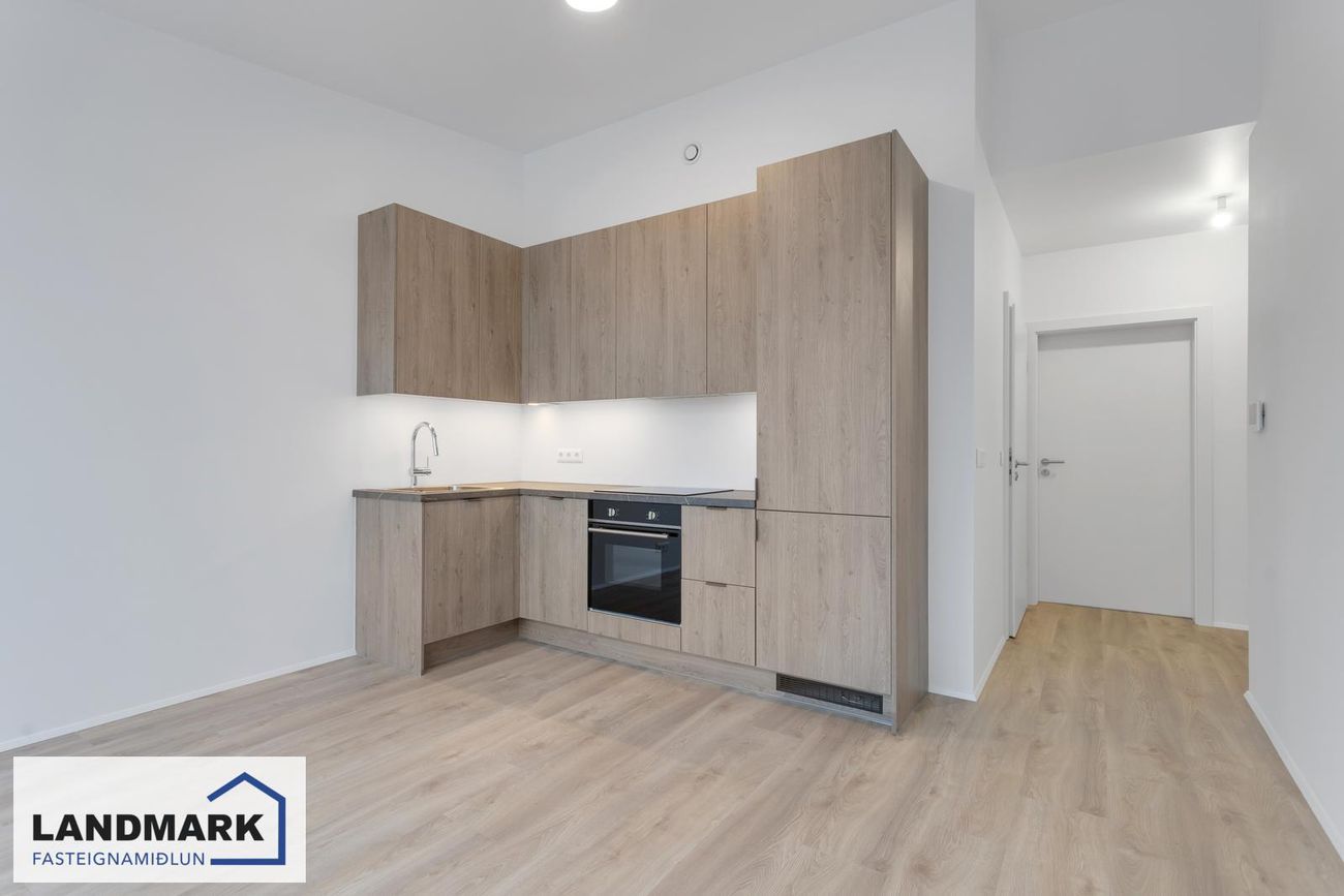 Brautarholt 4A, 105 Reykjavík