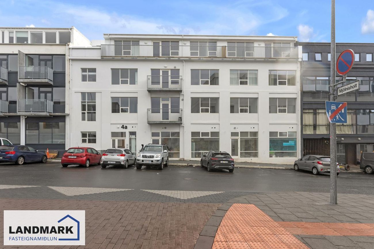 Brautarholt 4A, 105 Reykjavík