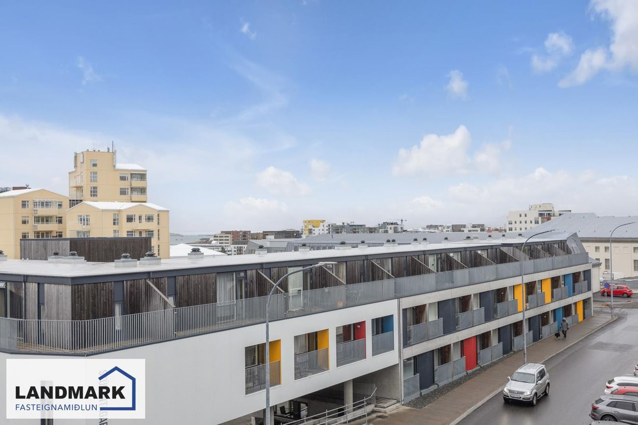 Brautarholt 4A, 105 Reykjavík