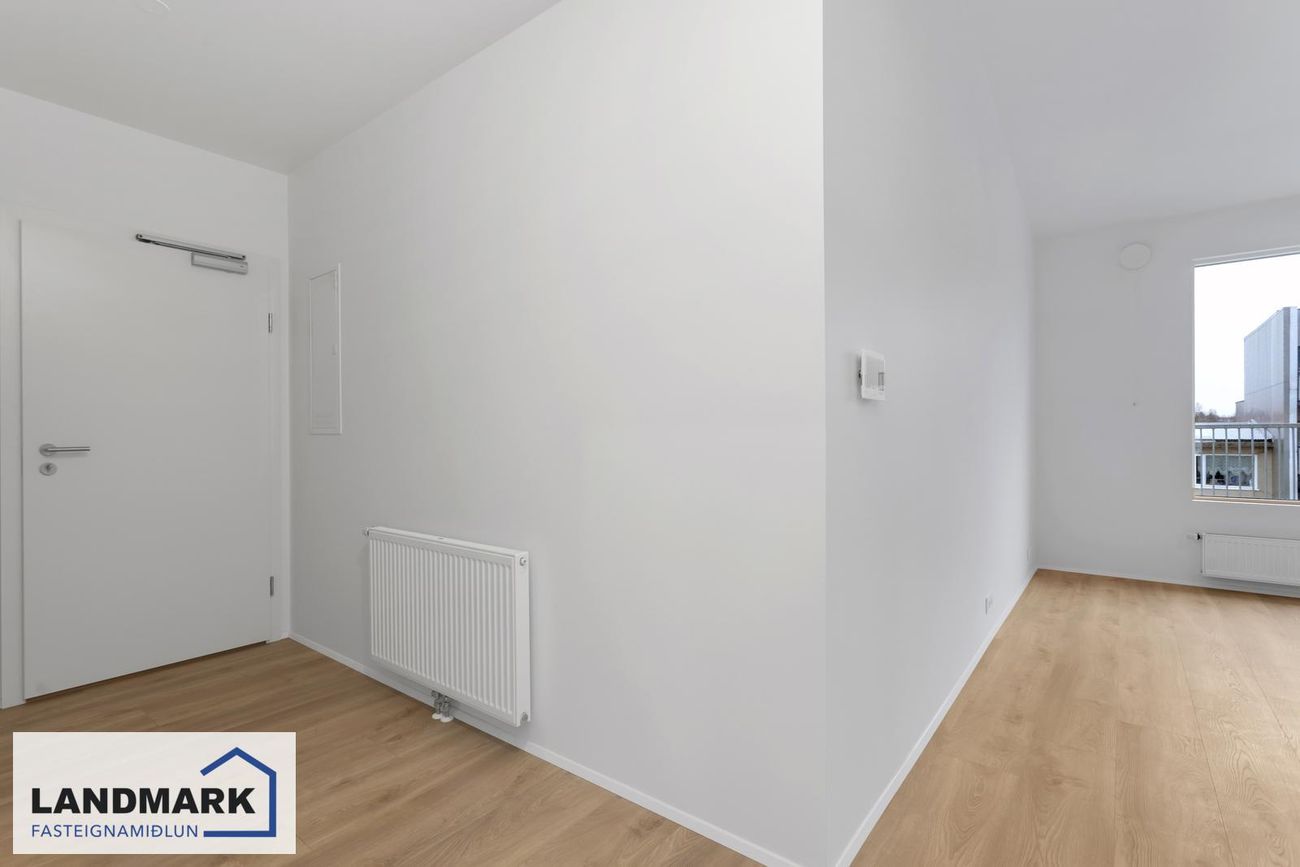 Brautarholt 4A, 105 Reykjavík