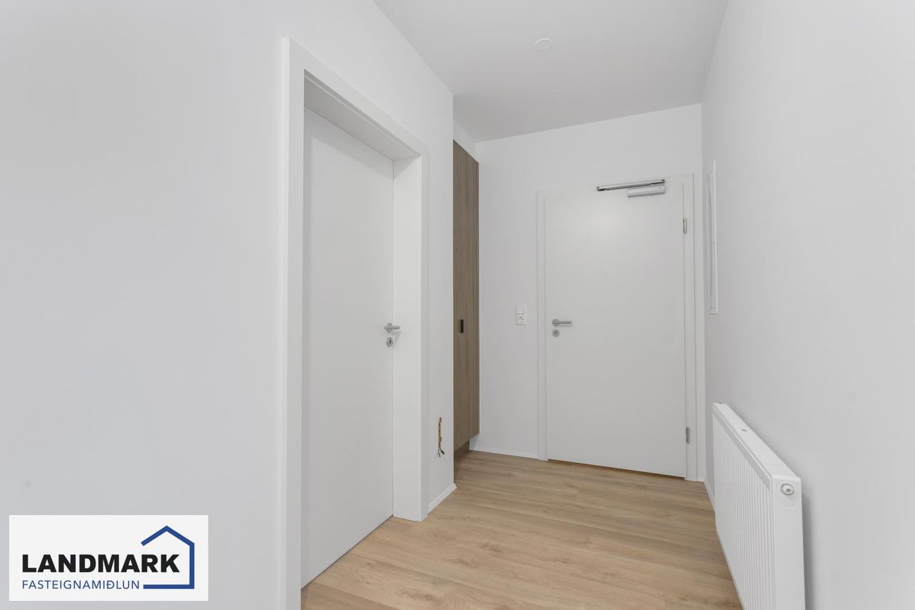 Brautarholt 4A, 105 Reykjavík