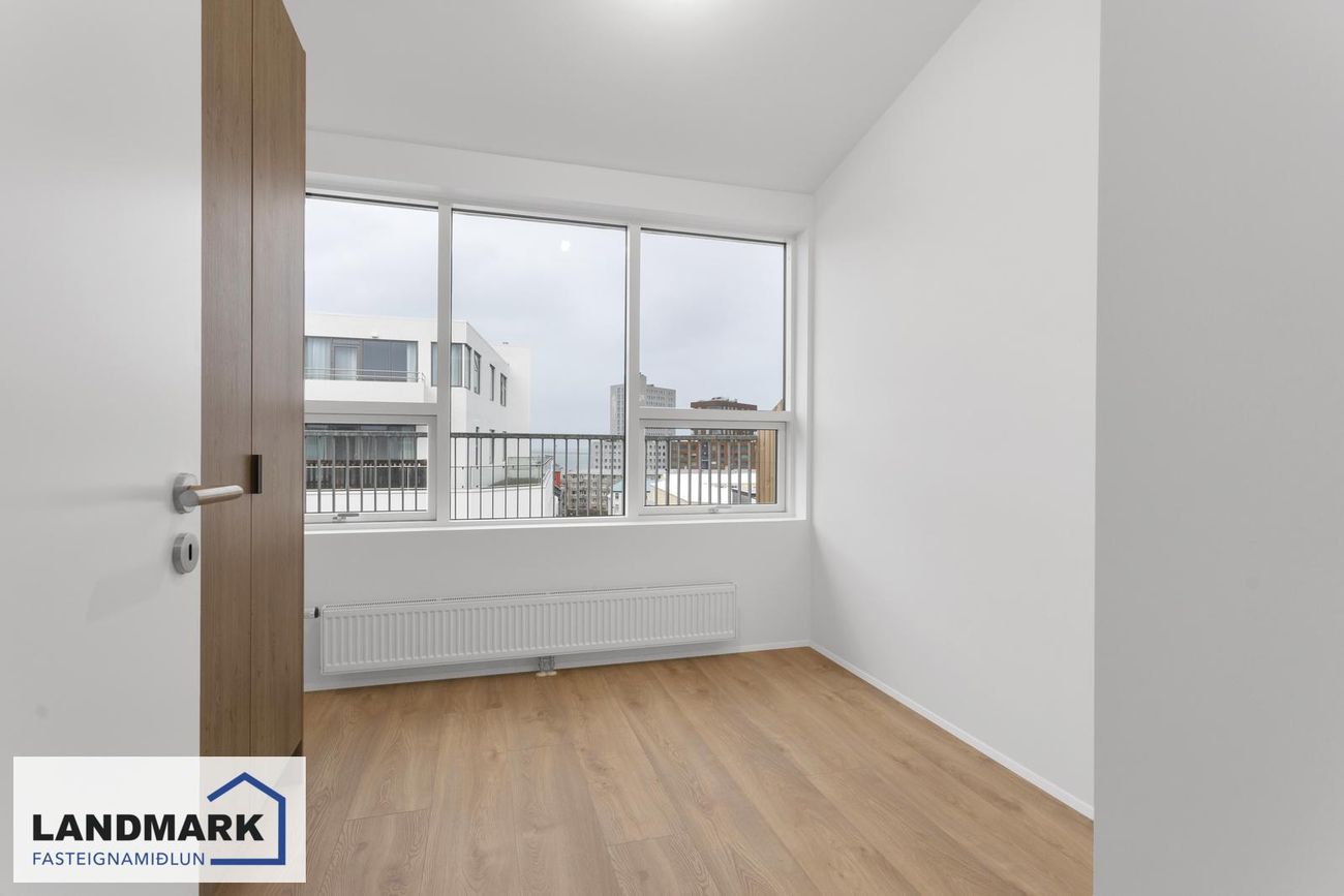 Brautarholt 4A, 105 Reykjavík