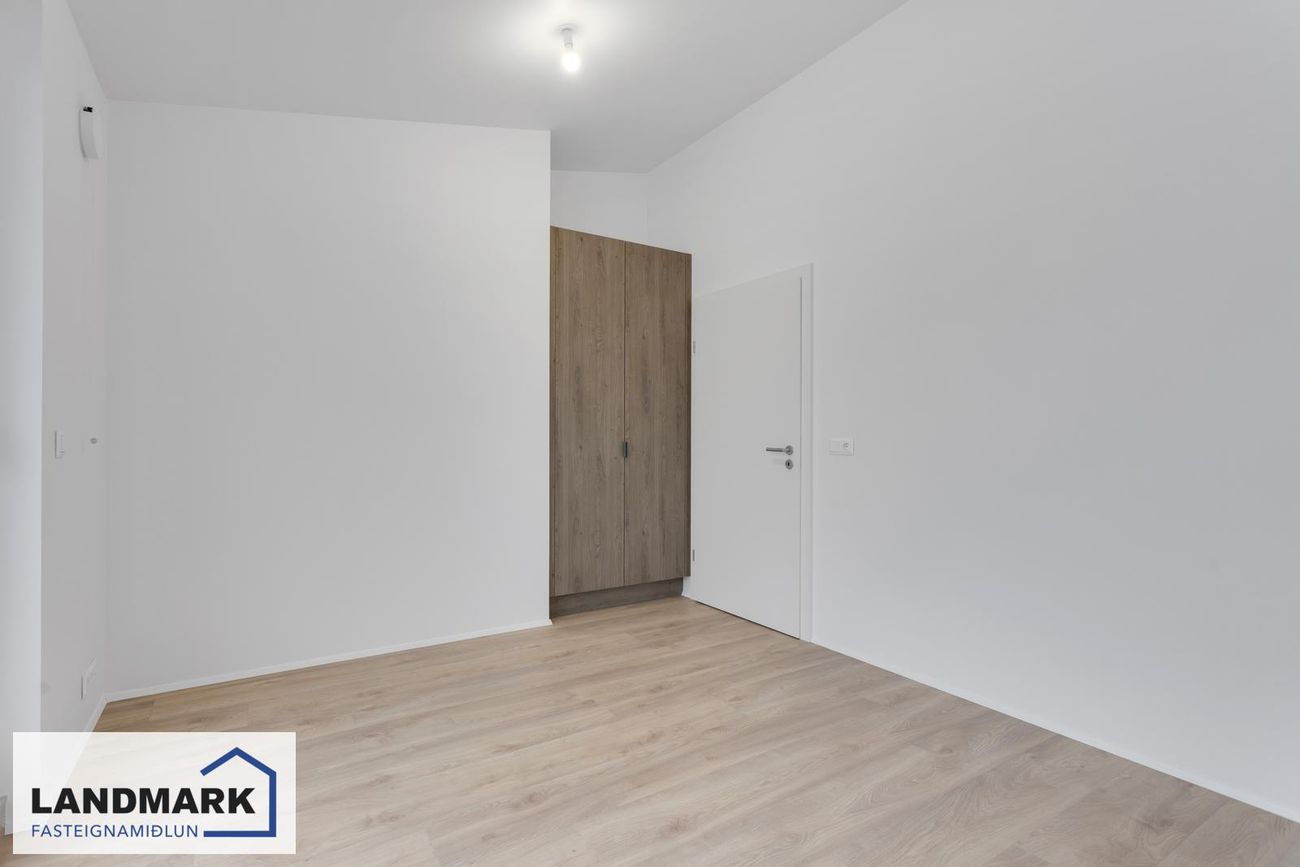 Brautarholt 4A, 105 Reykjavík