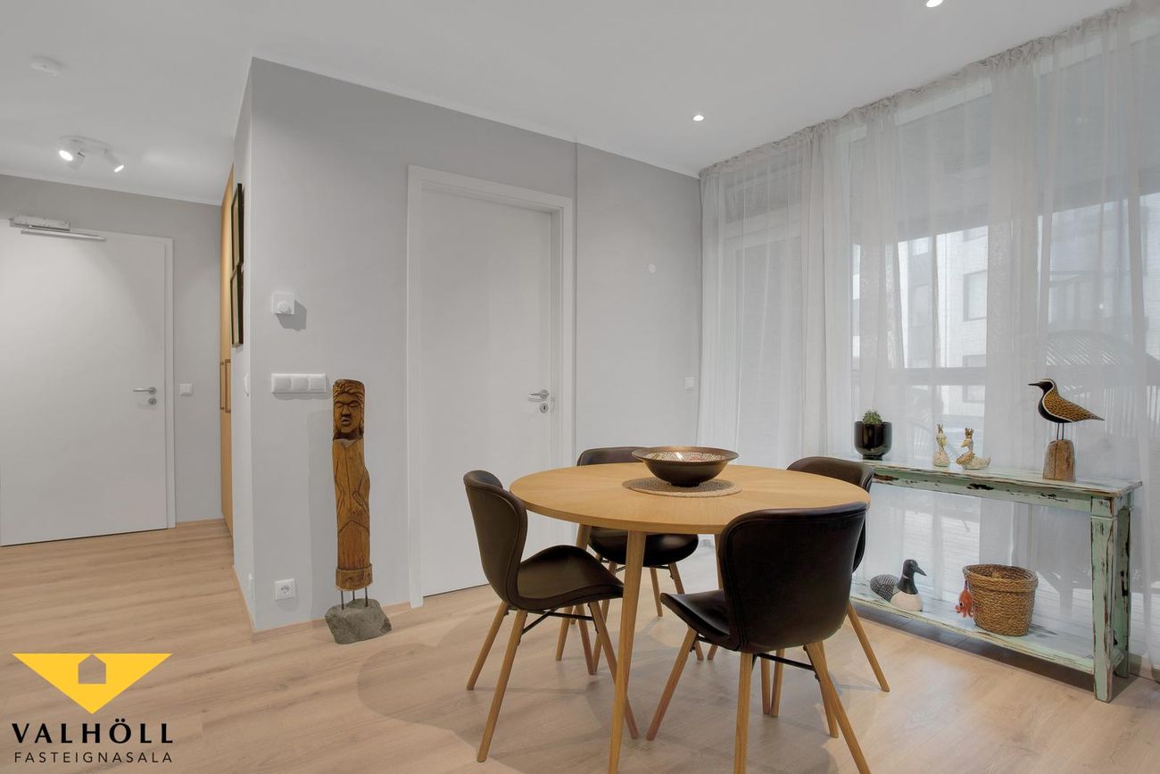 Drómundarvogur 6, 104 Reykjavík