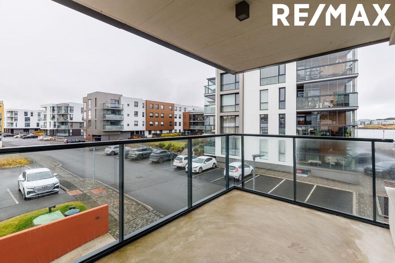 Naustavör 9, 200 Kópavogur