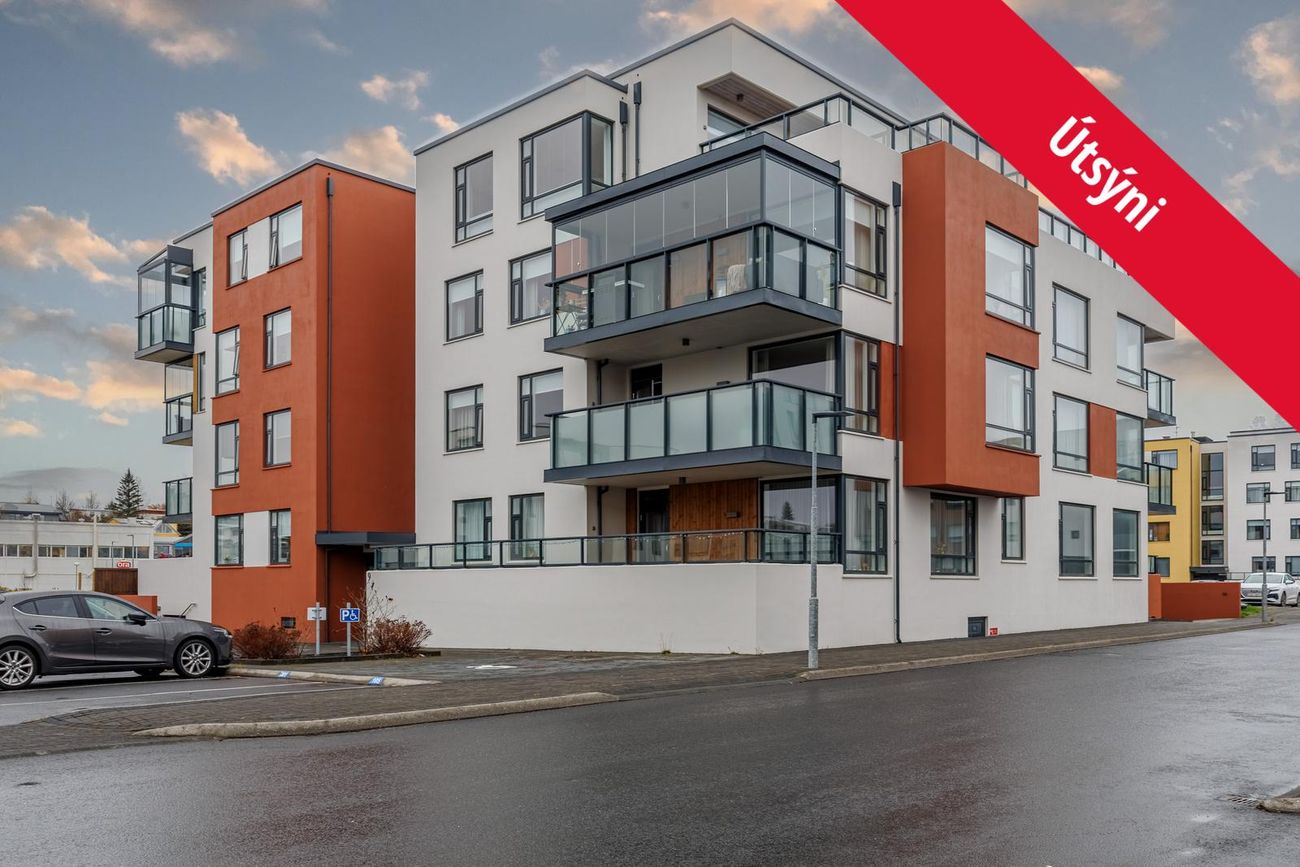 Naustavör 9, 200 Kópavogur
