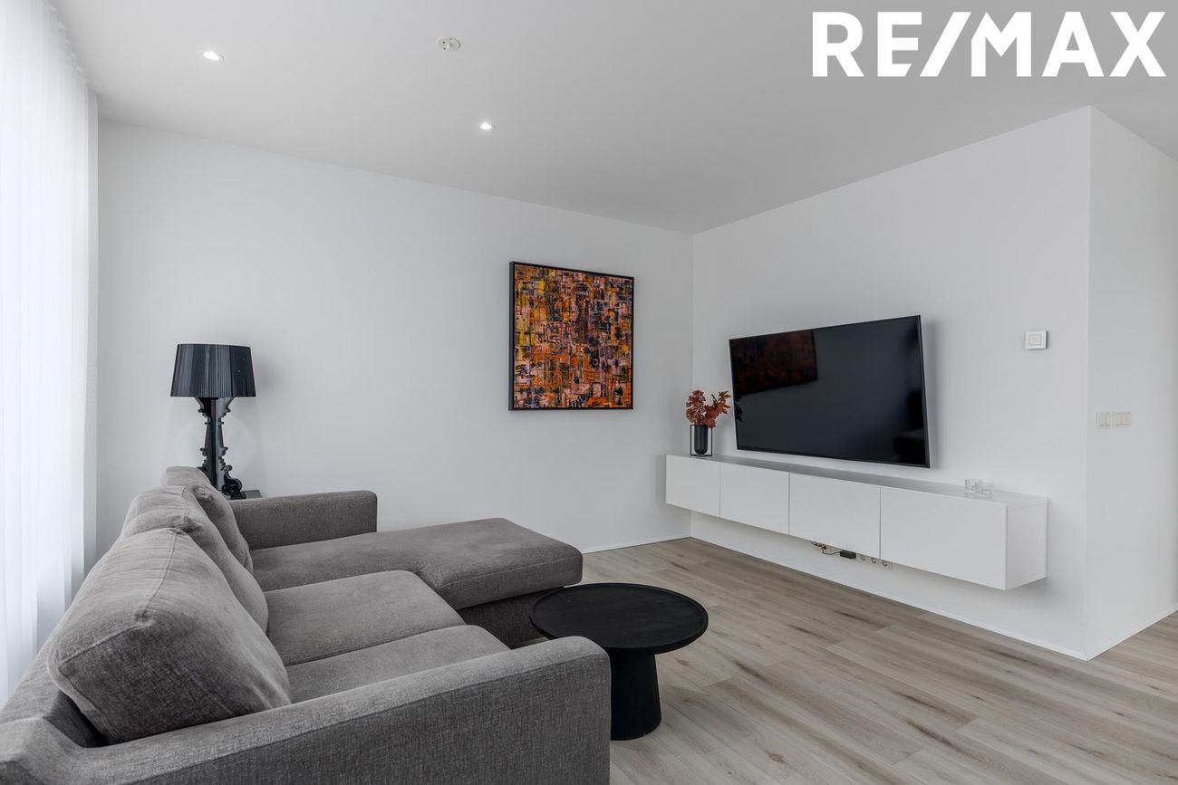 Naustavör 9, 200 Kópavogur