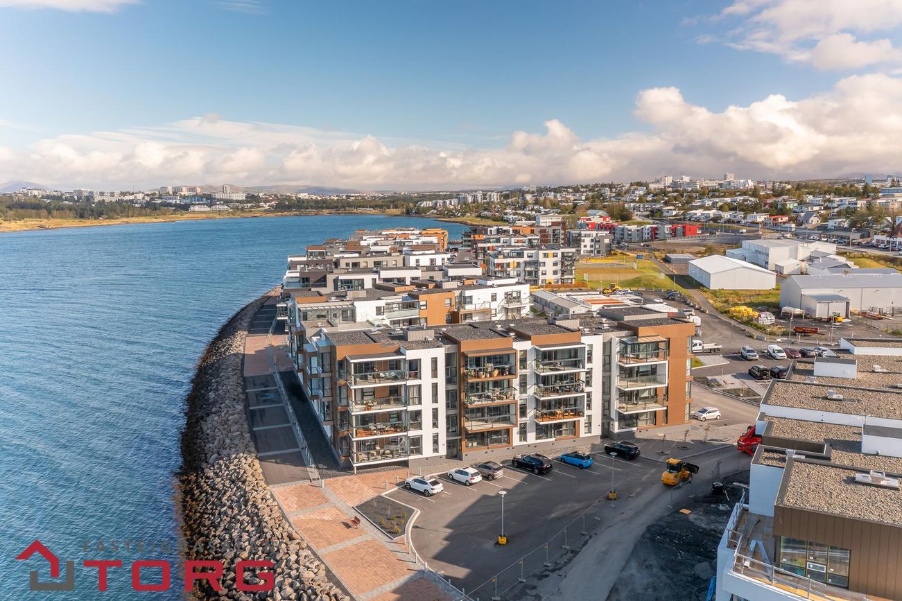 Naustavör 60 - 0412, 200 Kópavogur