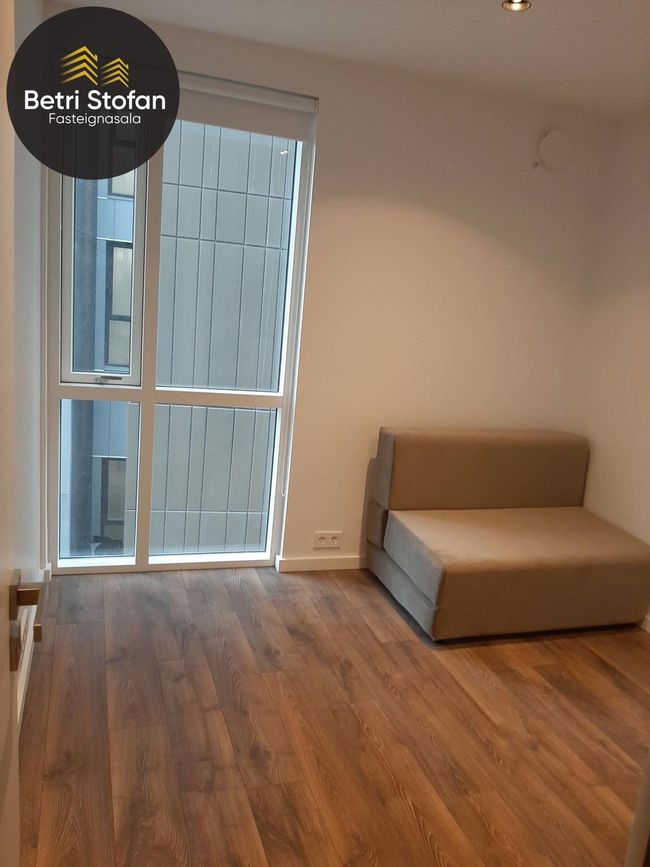 Grensásvegur 1B, 108 Reykjavík