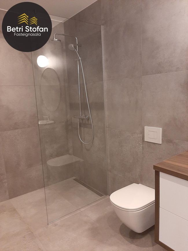 Grensásvegur 1B, 108 Reykjavík