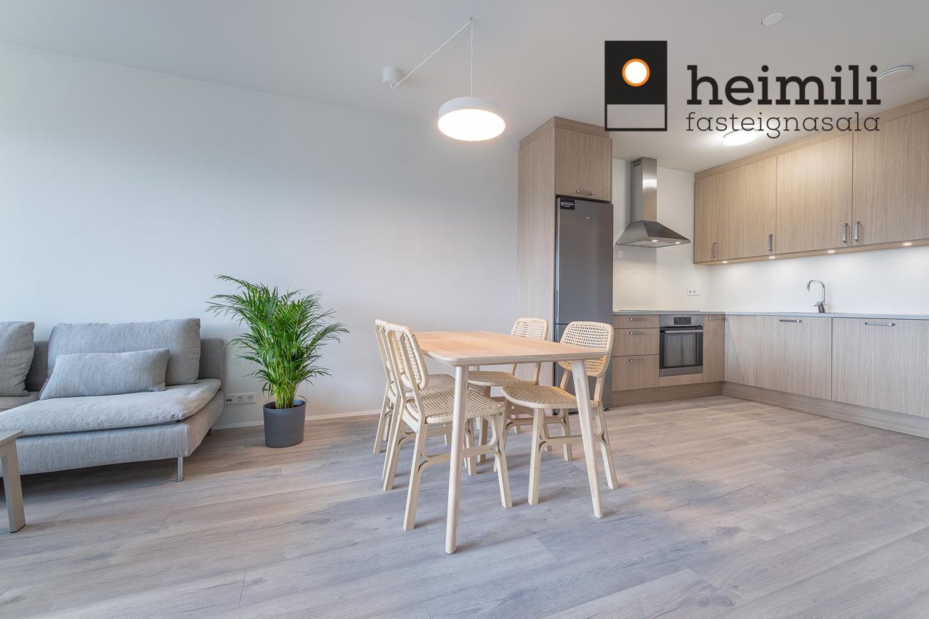 Suðurhella 14, 221 Hafnarfjörður