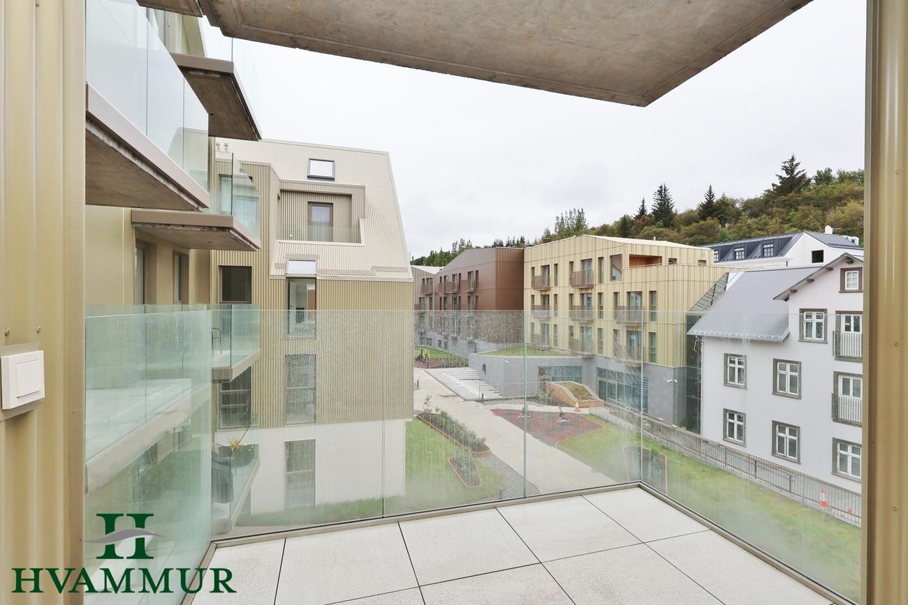 Austurbrú 12, 600 Akureyri