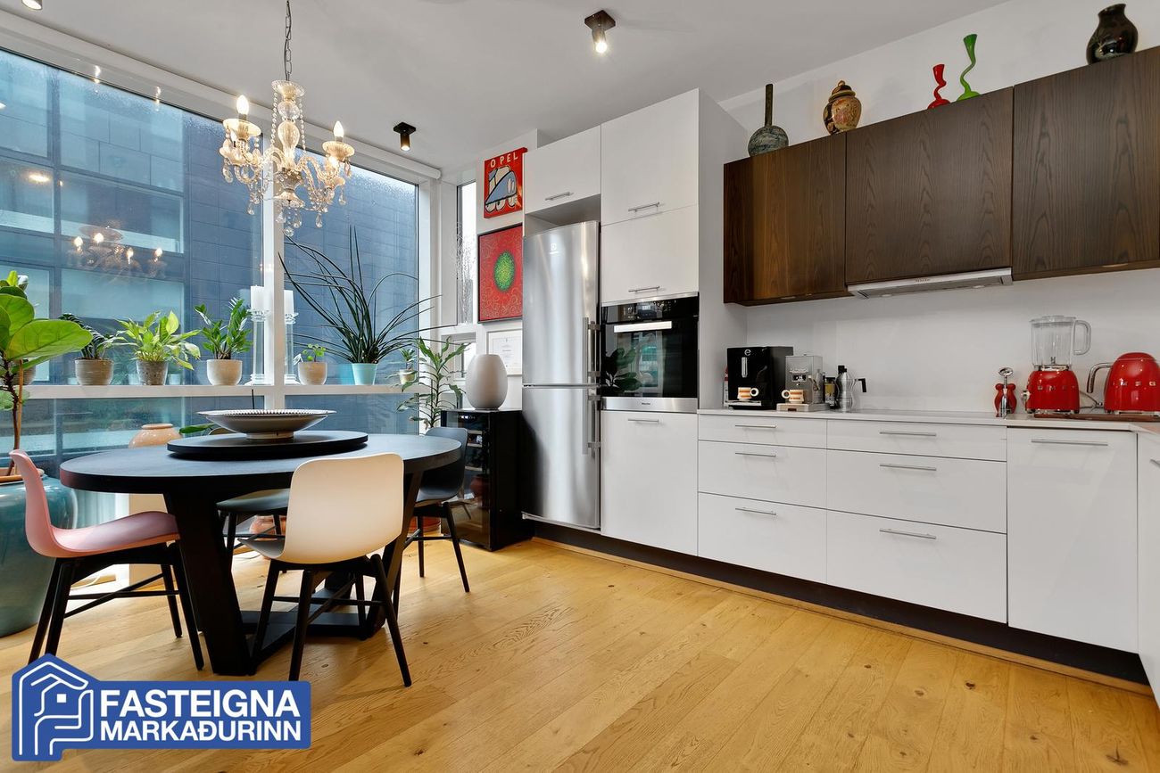 Lindargata 37 - 0201, 101 Reykjavík