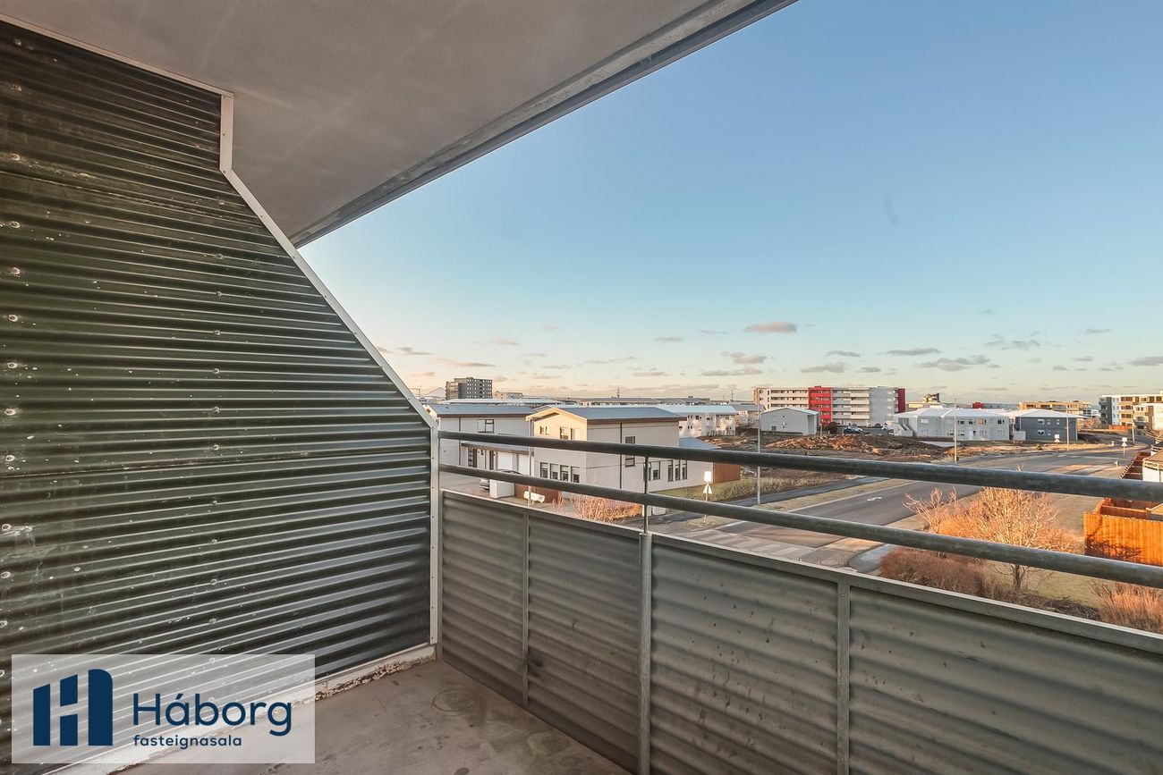 Burknavellir 17A, 221 Hafnarfjörður