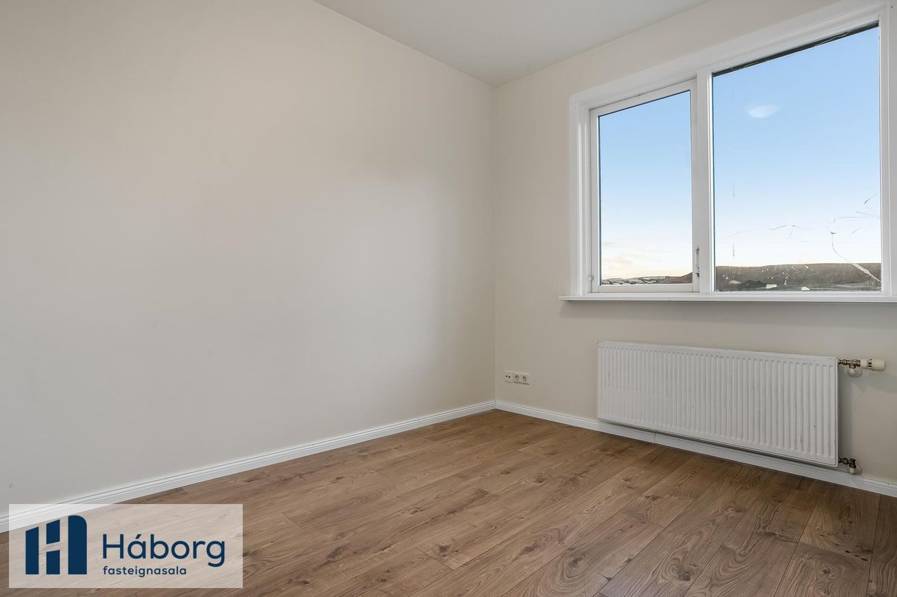 Burknavellir 17A, 221 Hafnarfjörður