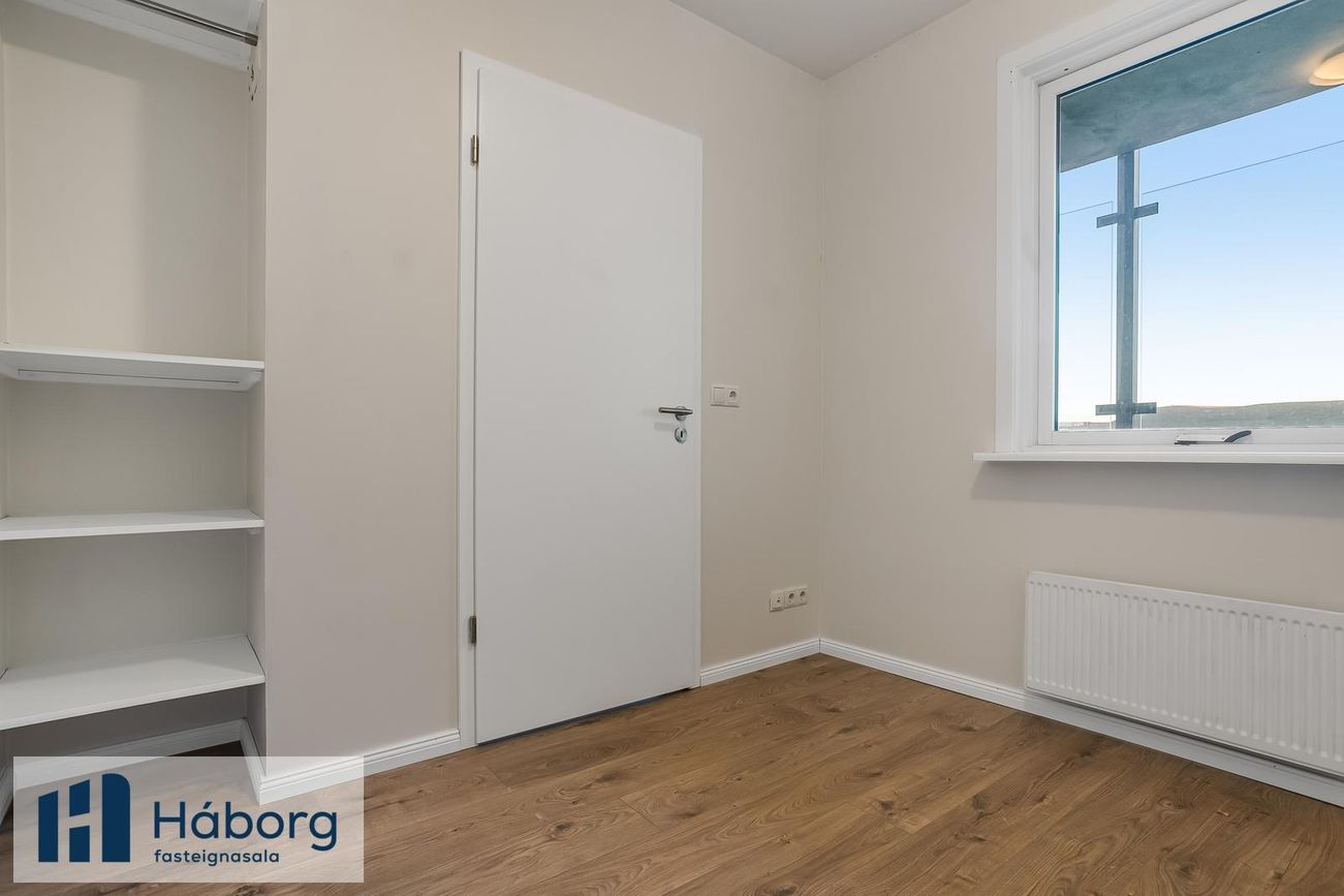 Burknavellir 17A, 221 Hafnarfjörður