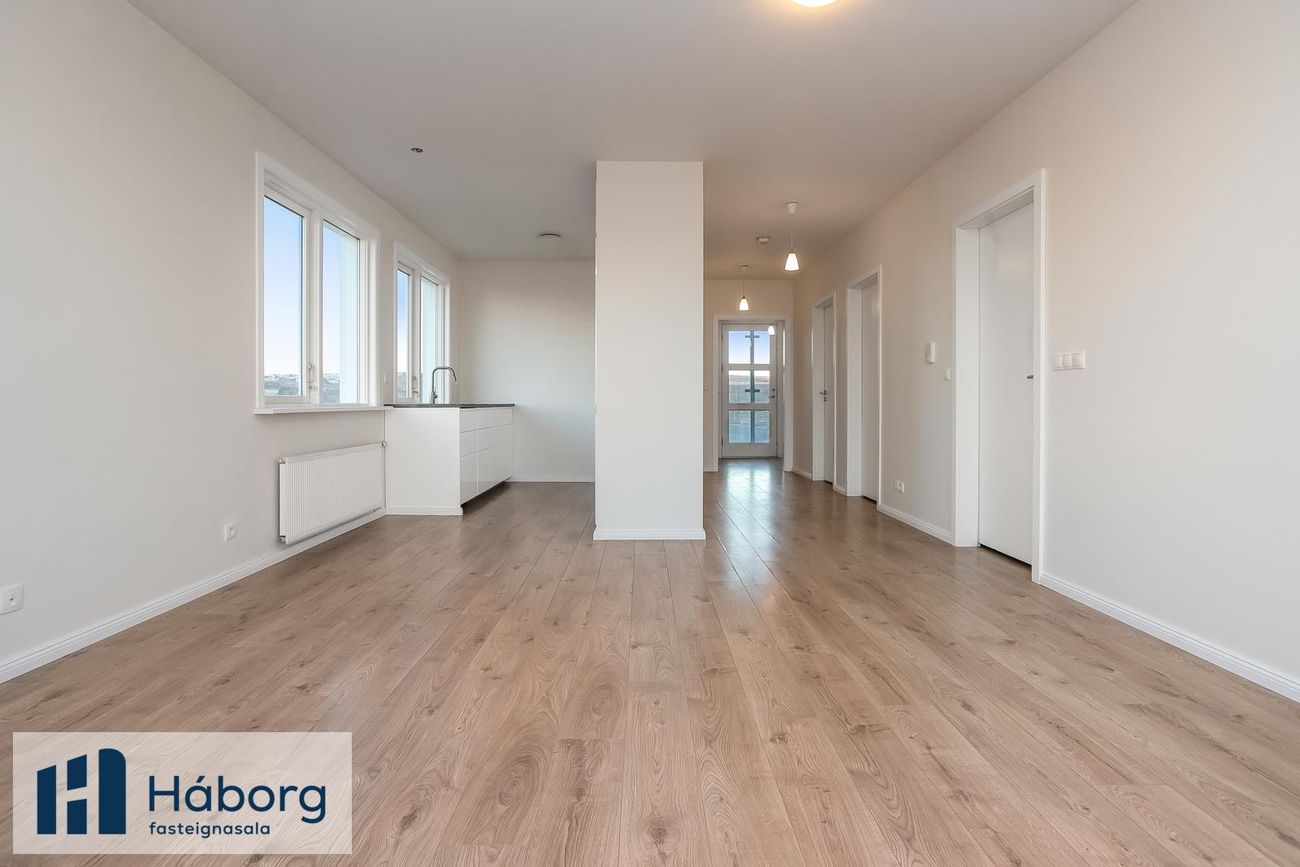 Burknavellir 17A, 221 Hafnarfjörður
