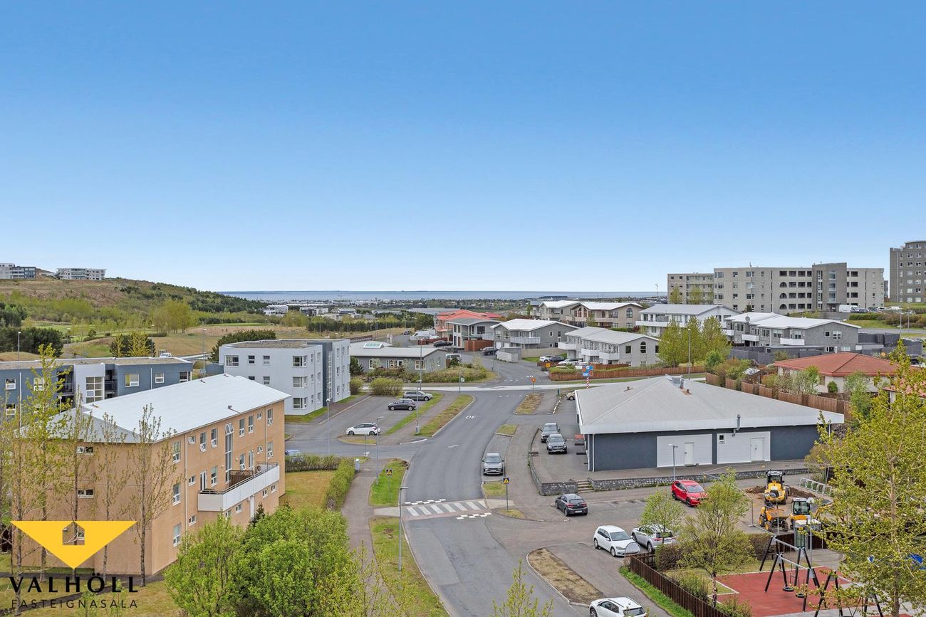 Rjúpnasalir 10, 201 Kópavogur