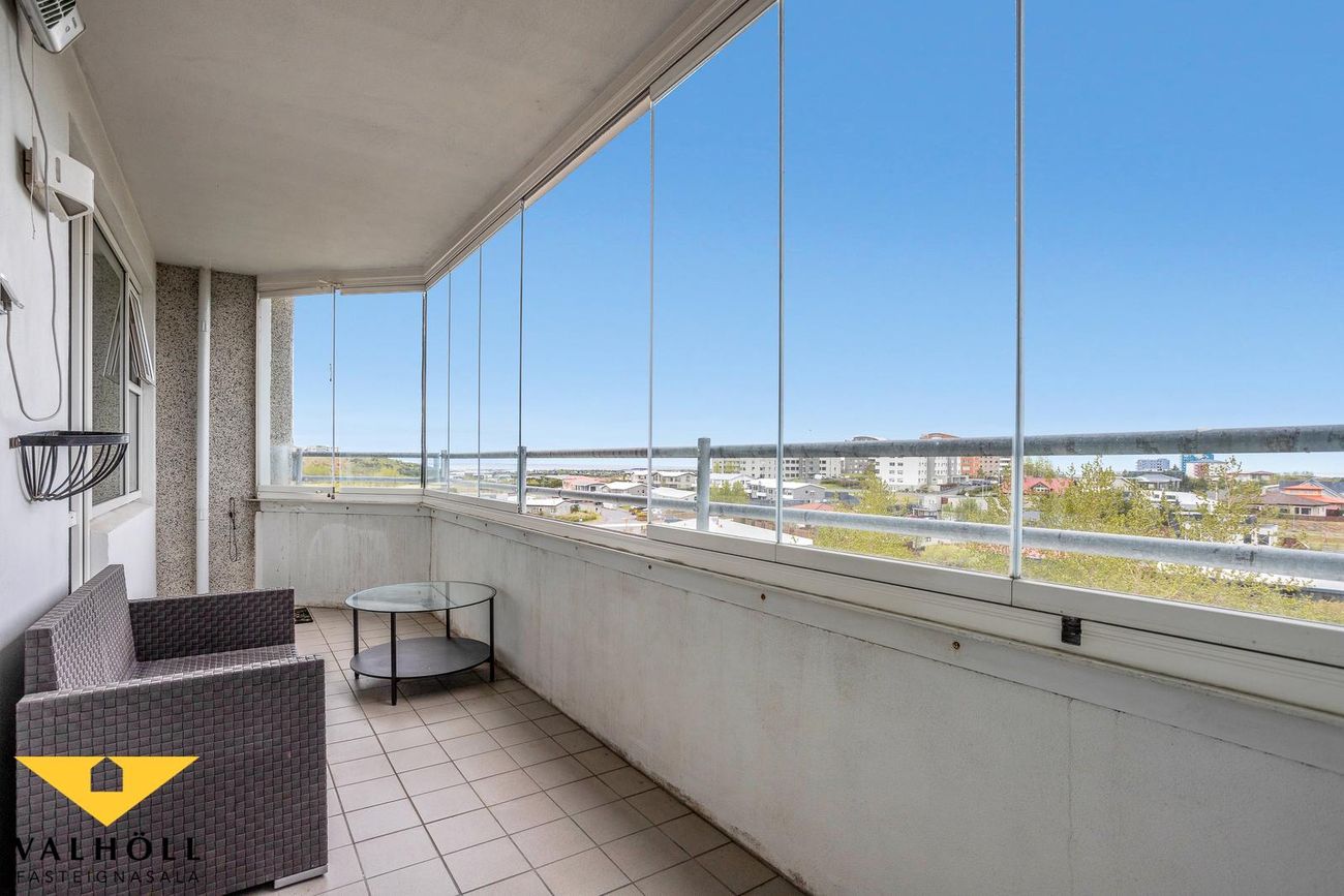 Rjúpnasalir 10, 201 Kópavogur