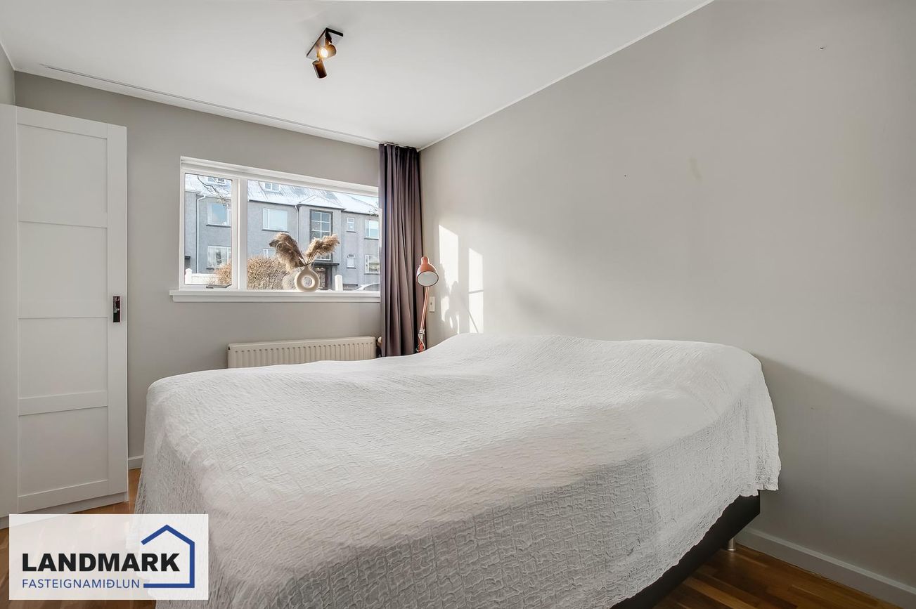 Mávahlíð 11, 105 Reykjavík