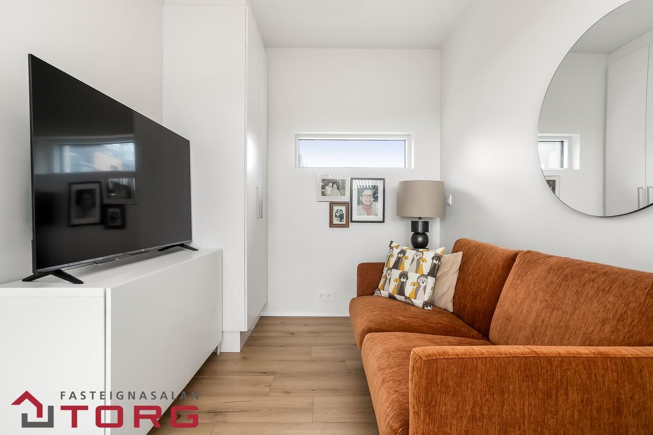 Áshamar 52 - 0307, 221 Hafnarfjörður